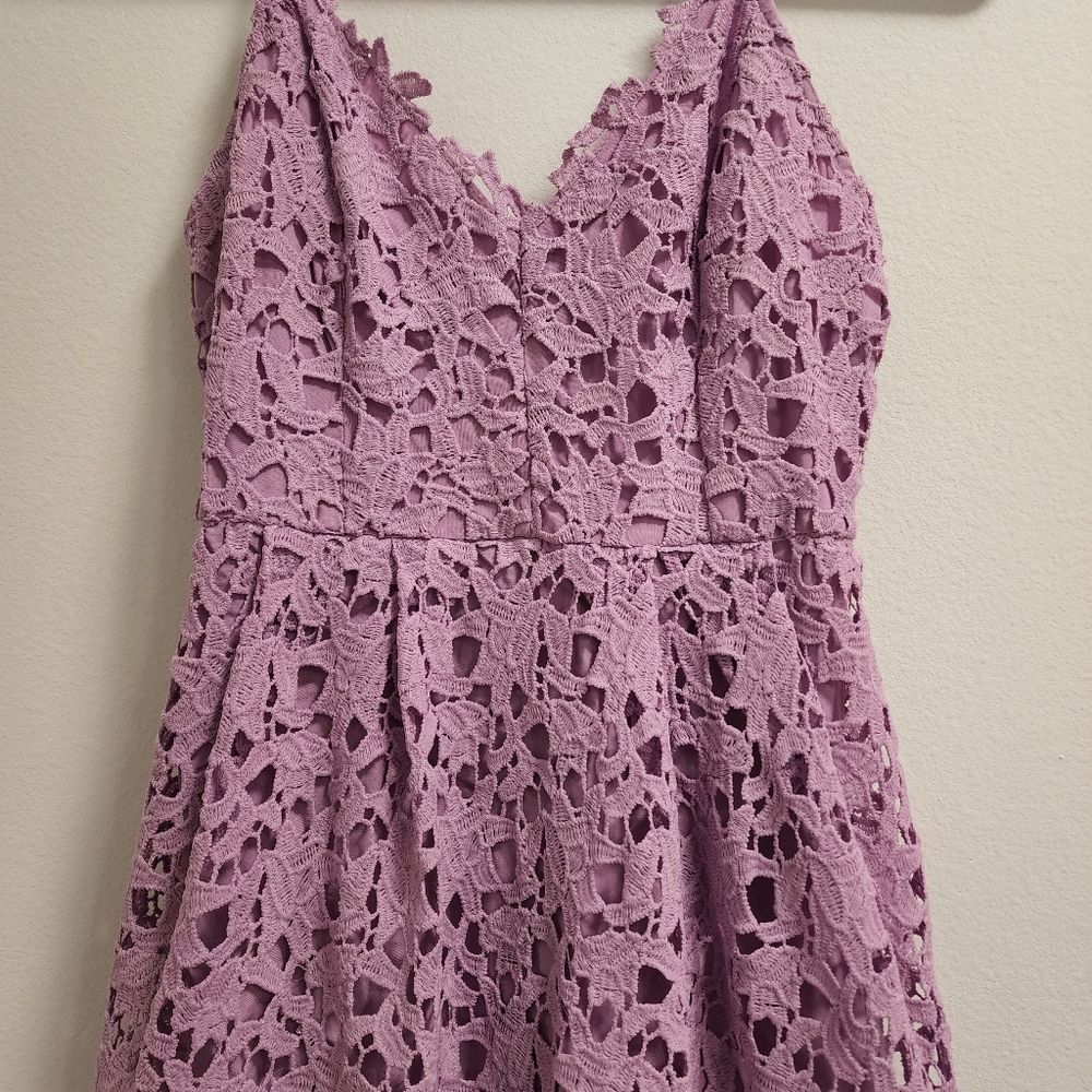 ASTR Lace Dress - Picture 5 of 15